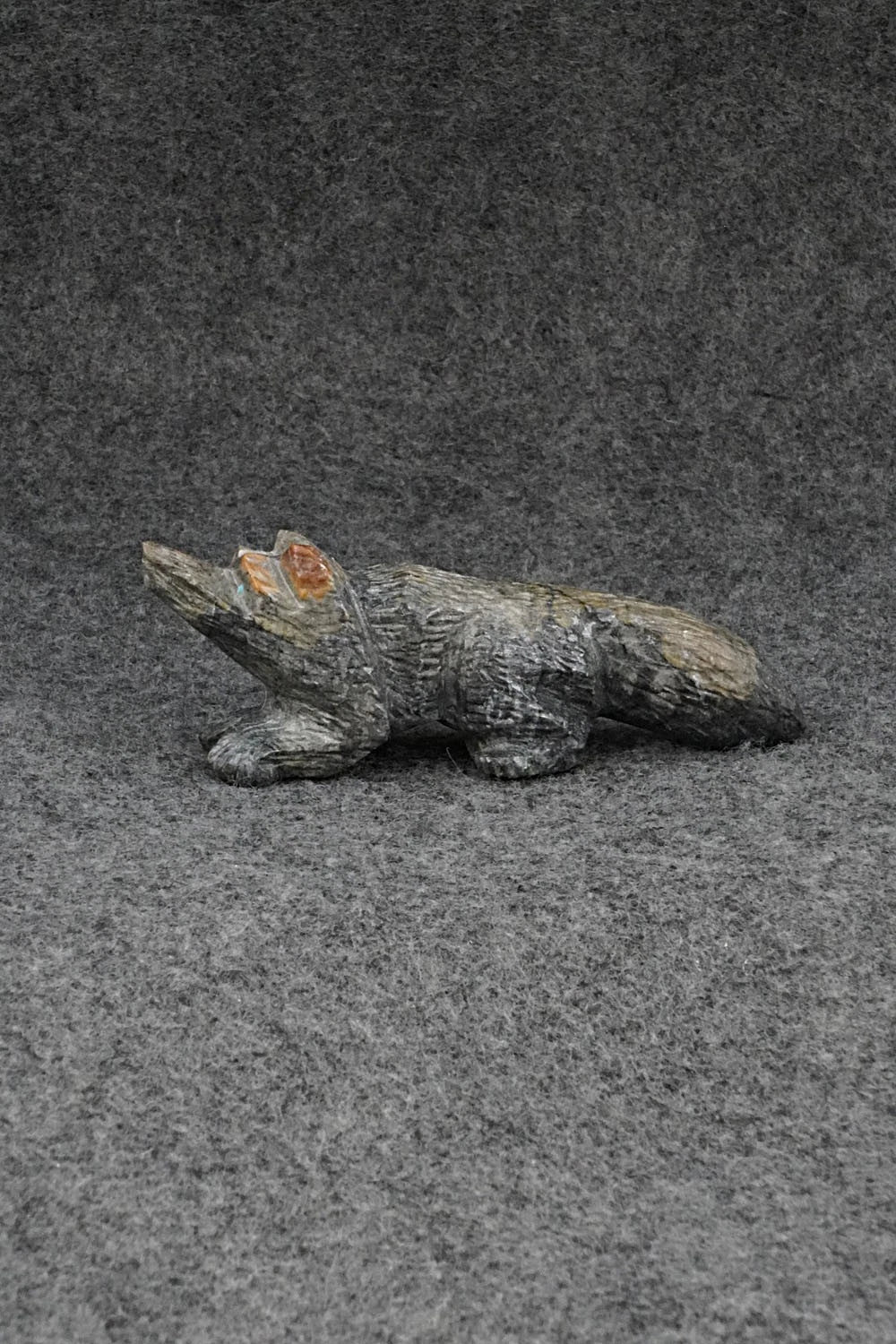 Wolf Zuni Fetish Carving - Tony Mackel