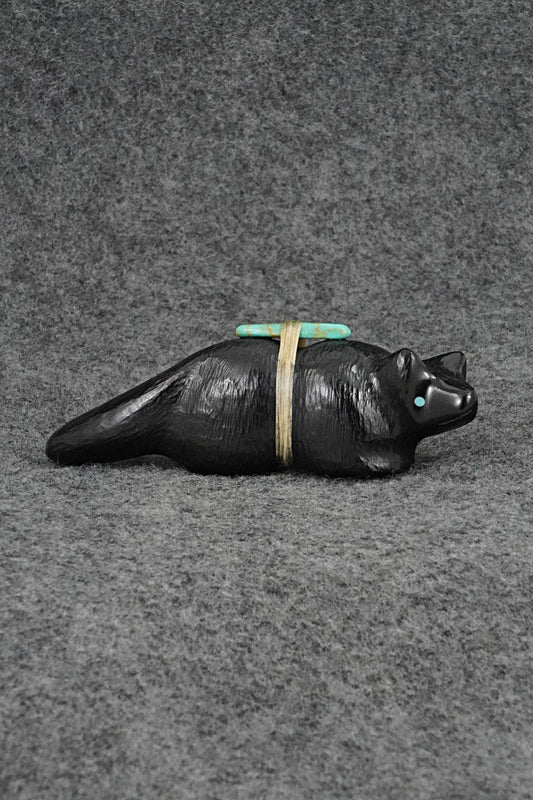 Wolf Zuni Fetish Carving - Herbert Halate