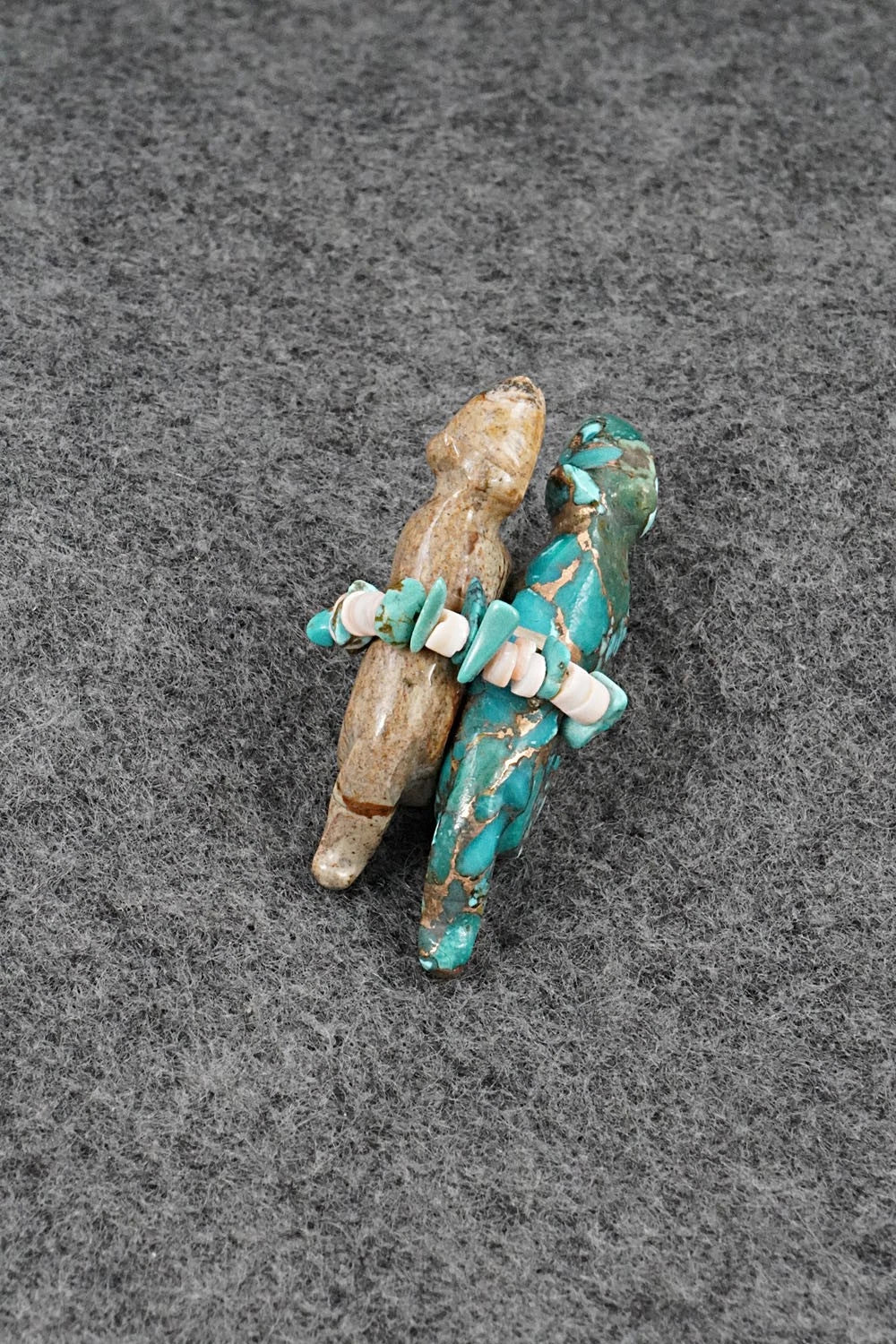 Mountain Lion Zuni Fetish Carving - Daisy Rose Leonard