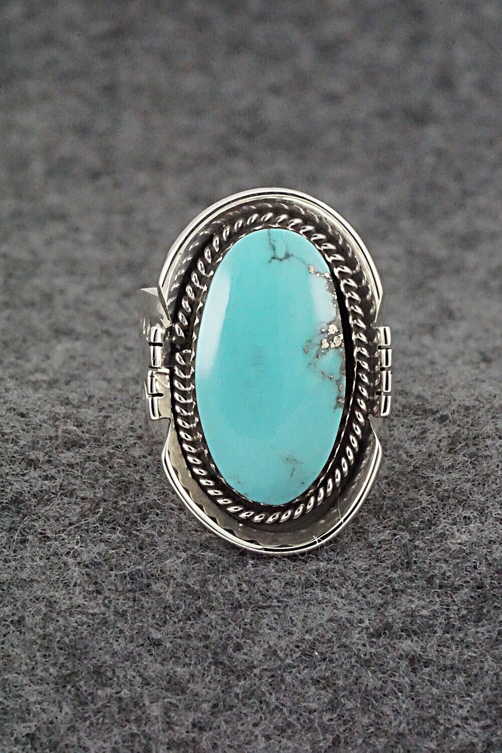 Turquoise & Sterling Silver Ring - Sheena Jack - Size 7.5