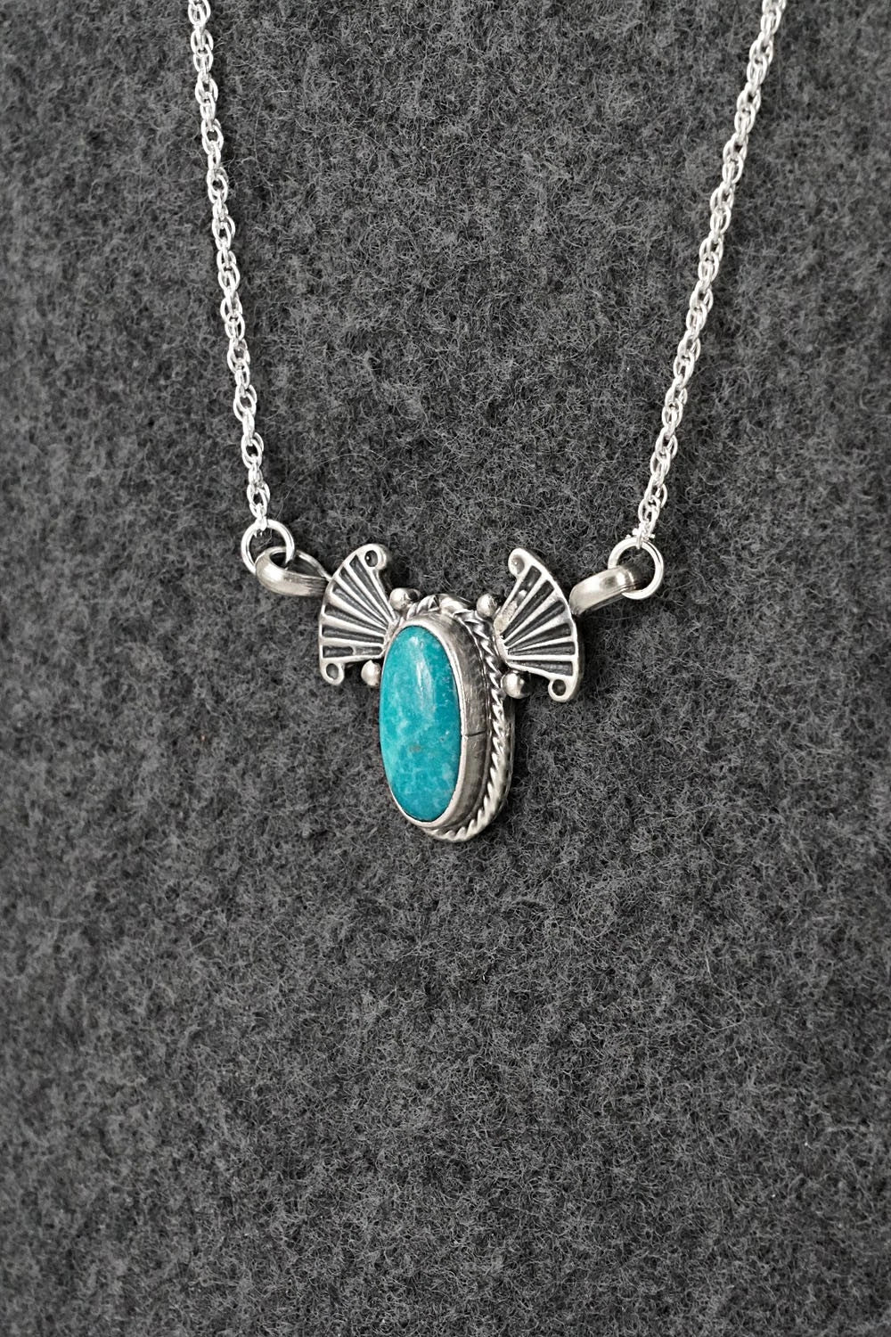 Turquoise & Sterling Silver Necklace - Verley Betone