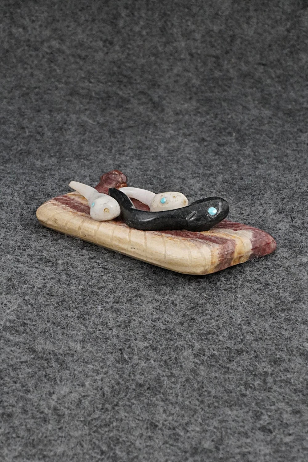 Tadpoles Zuni Fetish Carving - Lance Cheama