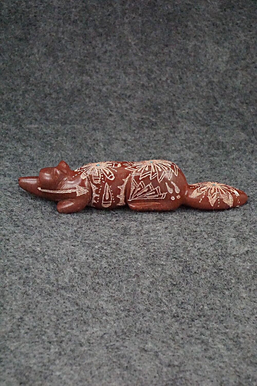 Wolf Zuni Fetish Carving - Adrian Cachini