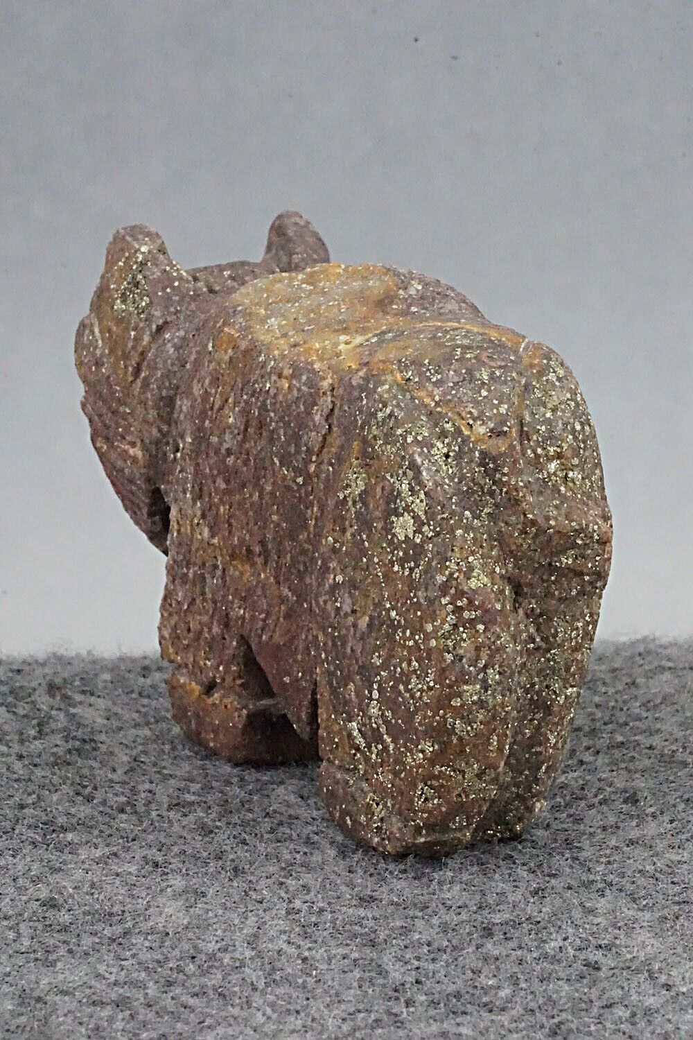 Buffalo Zuni Fetish Carving - Jon Quam