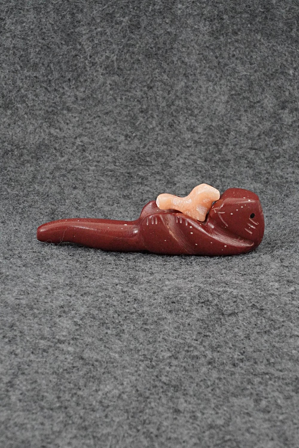 Otter Zuni Fetish Carving - Justin Red Elk
