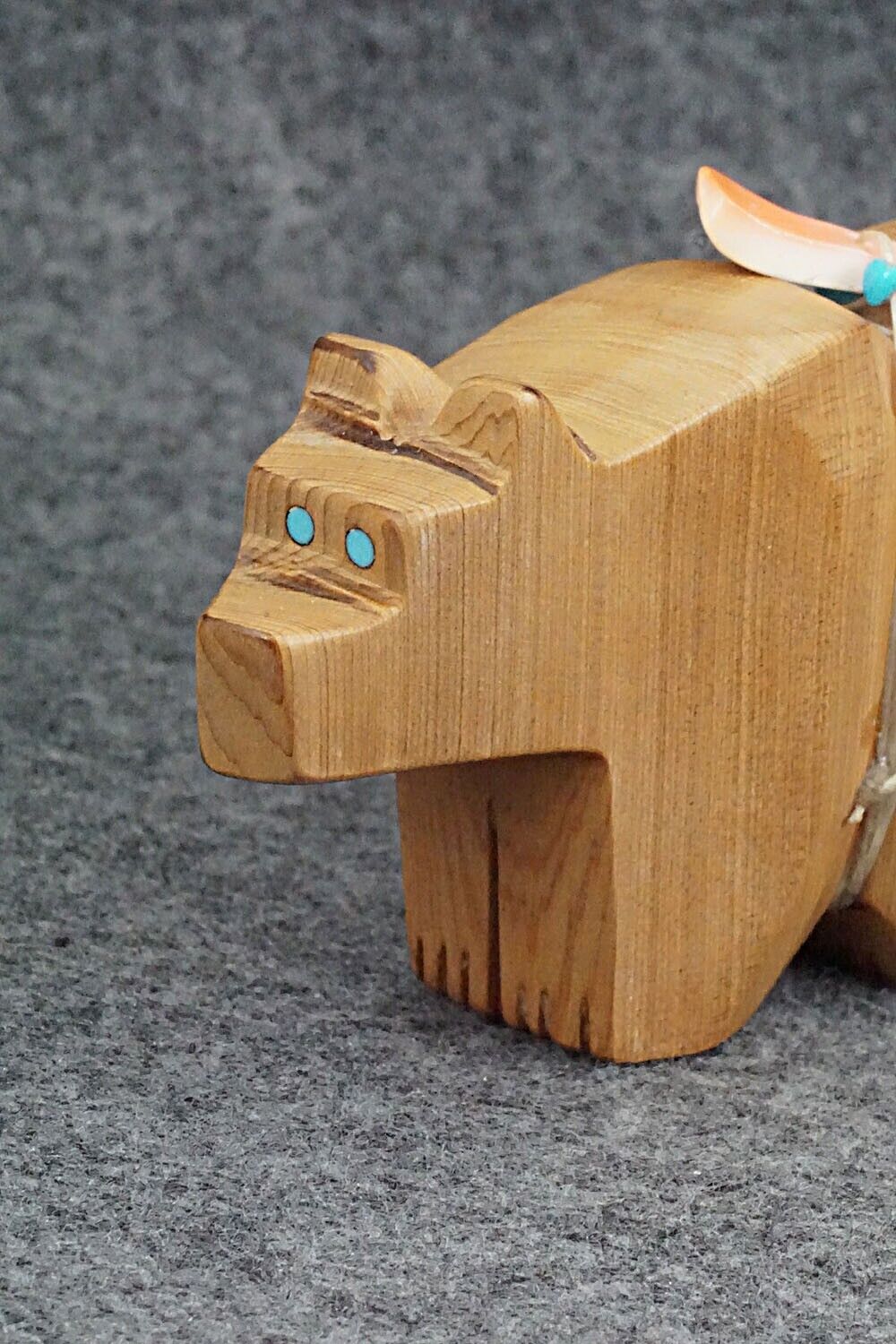 Bear Zuni Fetish Carving - Bernard Laiwakete