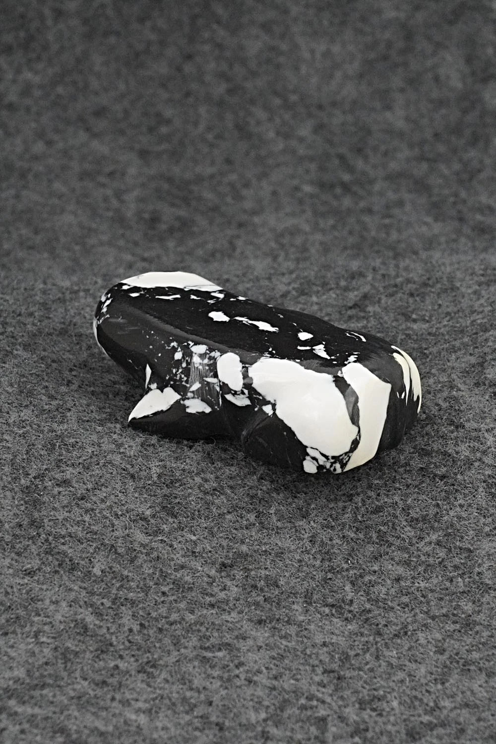 Badger Zuni Fetish Carving - David Chavez