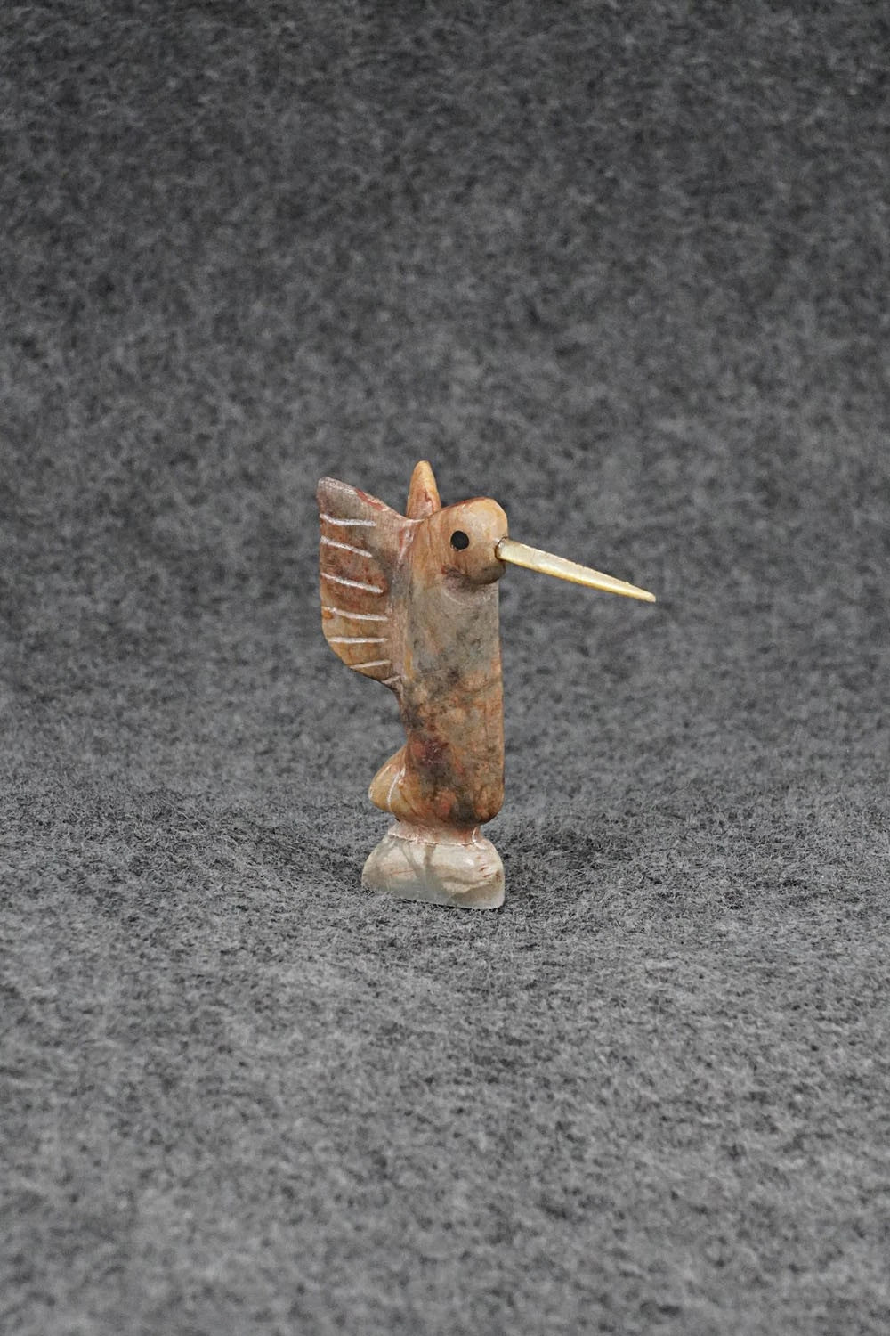 Hummingbird Zuni Fetish Carving - Justin Red Elk