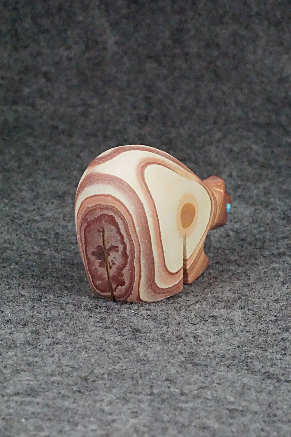Bear Zuni Fetish Carving - Ronnie Lunasee