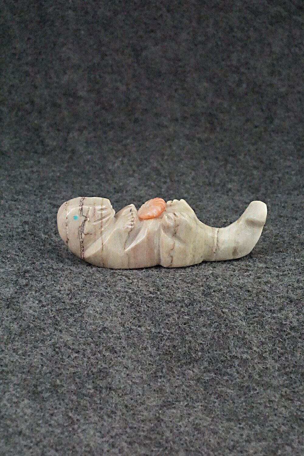 Otter Zuni Fetish Carving - Tony Mackel