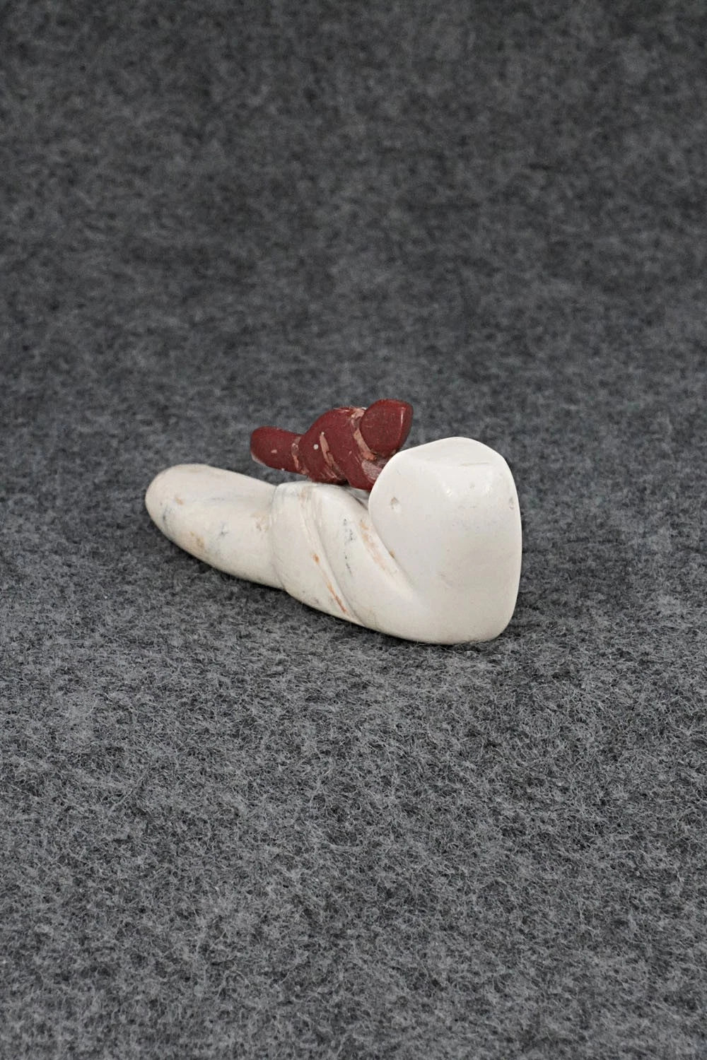 Otter Zuni Fetish Carving - Justin Red Elk