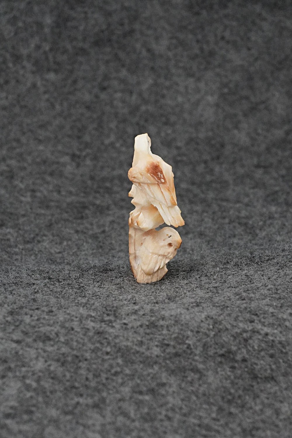 Eagle Zuni Fetish Carving - Ruben Najera