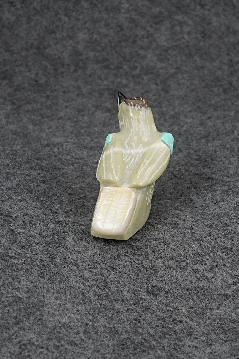 Bird Zuni Fetish Carving - Freddie Leekya