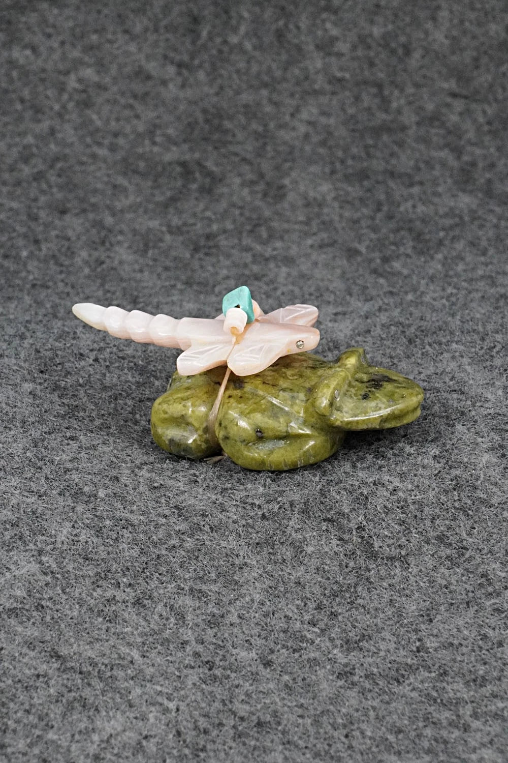Frog Zuni Fetish Carving - Daisy Rose Leonard