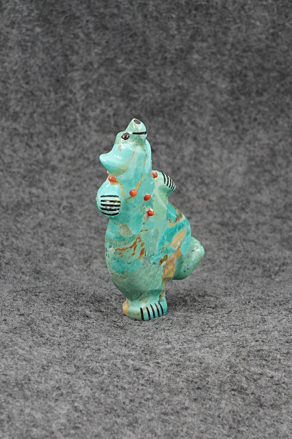 Bear Zuni Fetish Carving - Claudia Peina