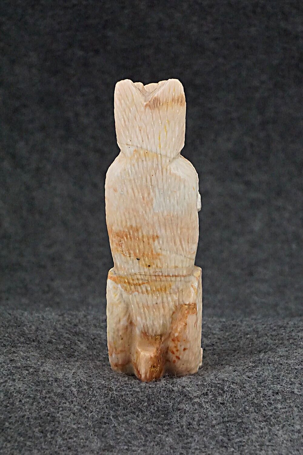 Bear Zuni Fetish Carving - Tony Mackel
