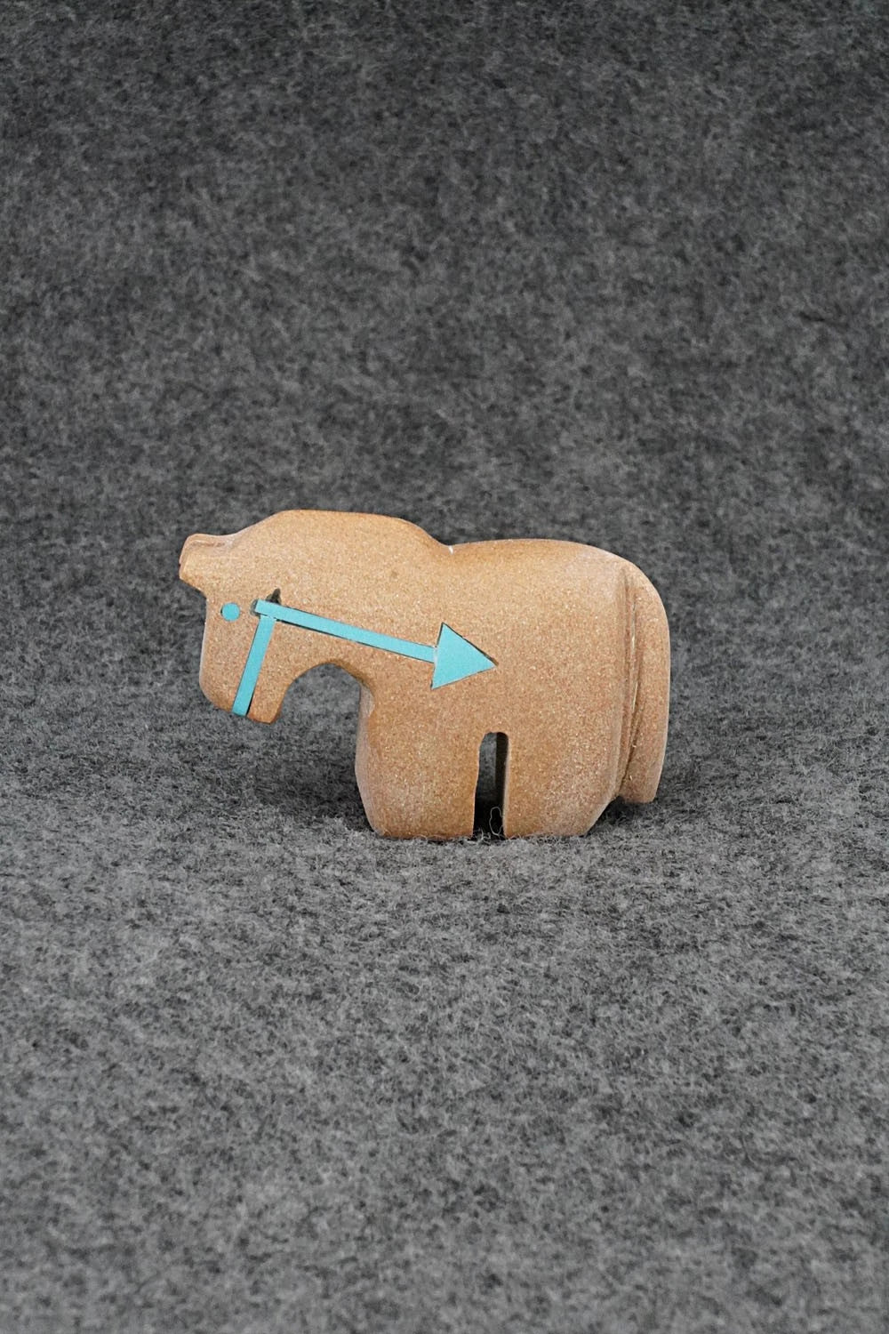 Horse Zuni Fetish Carving - Bernard Laiwakete