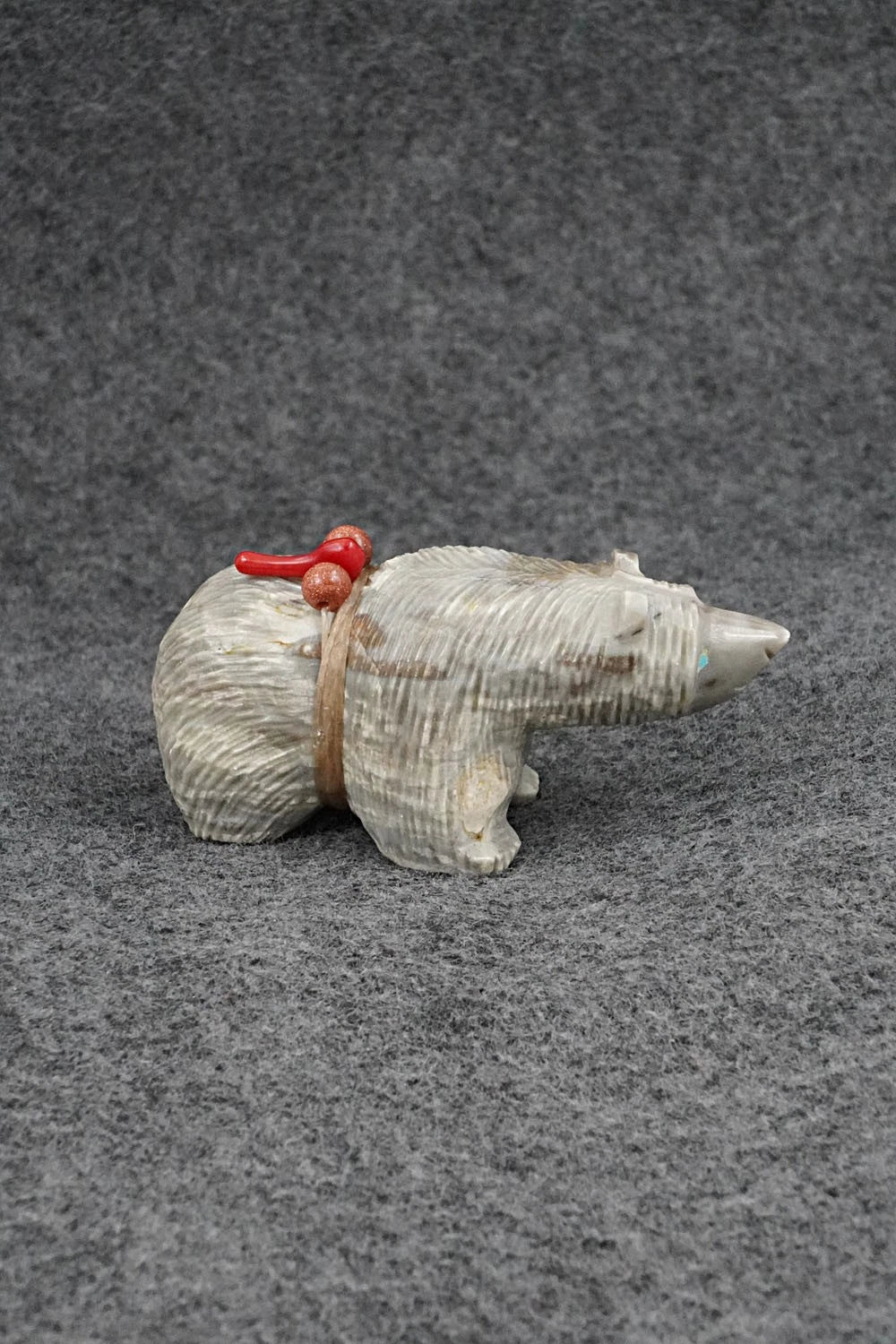 Bear Zuni Fetish Carving - Paulette & Farlan Quam