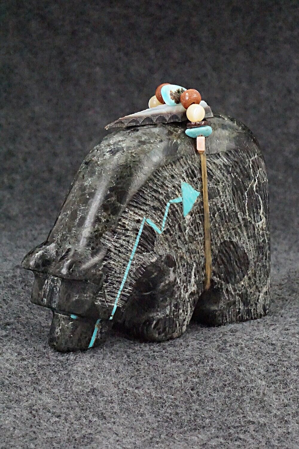 Bear Zuni Fetish Carving - Douglas Martza