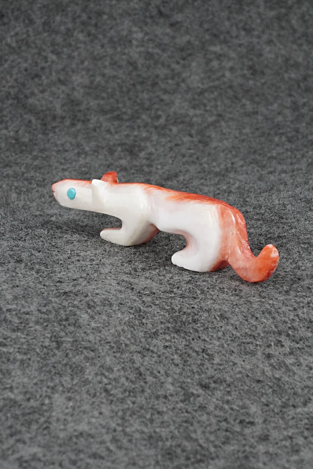 Mountain Lion Zuni Fetish Carving - Ronnie Lunasee