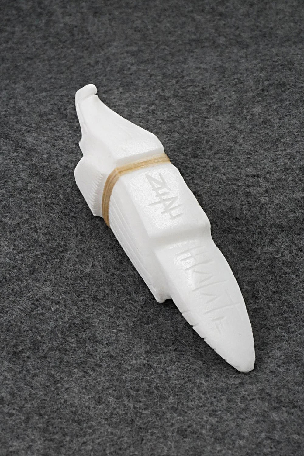 Eagle Zuni Fetish Carving - Herb Halate