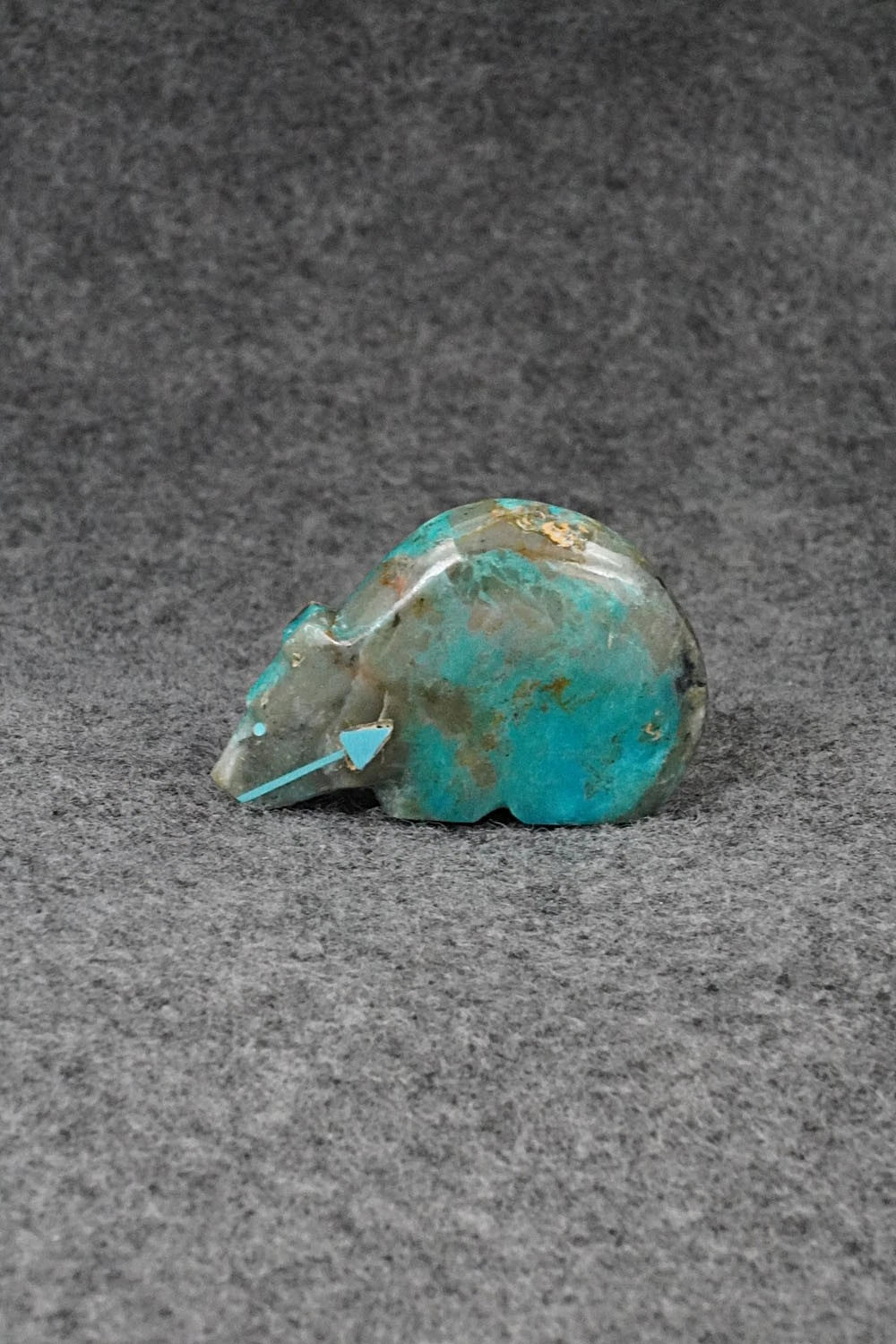 Bear Zuni Fetish Carving - Abby Panteah Quam