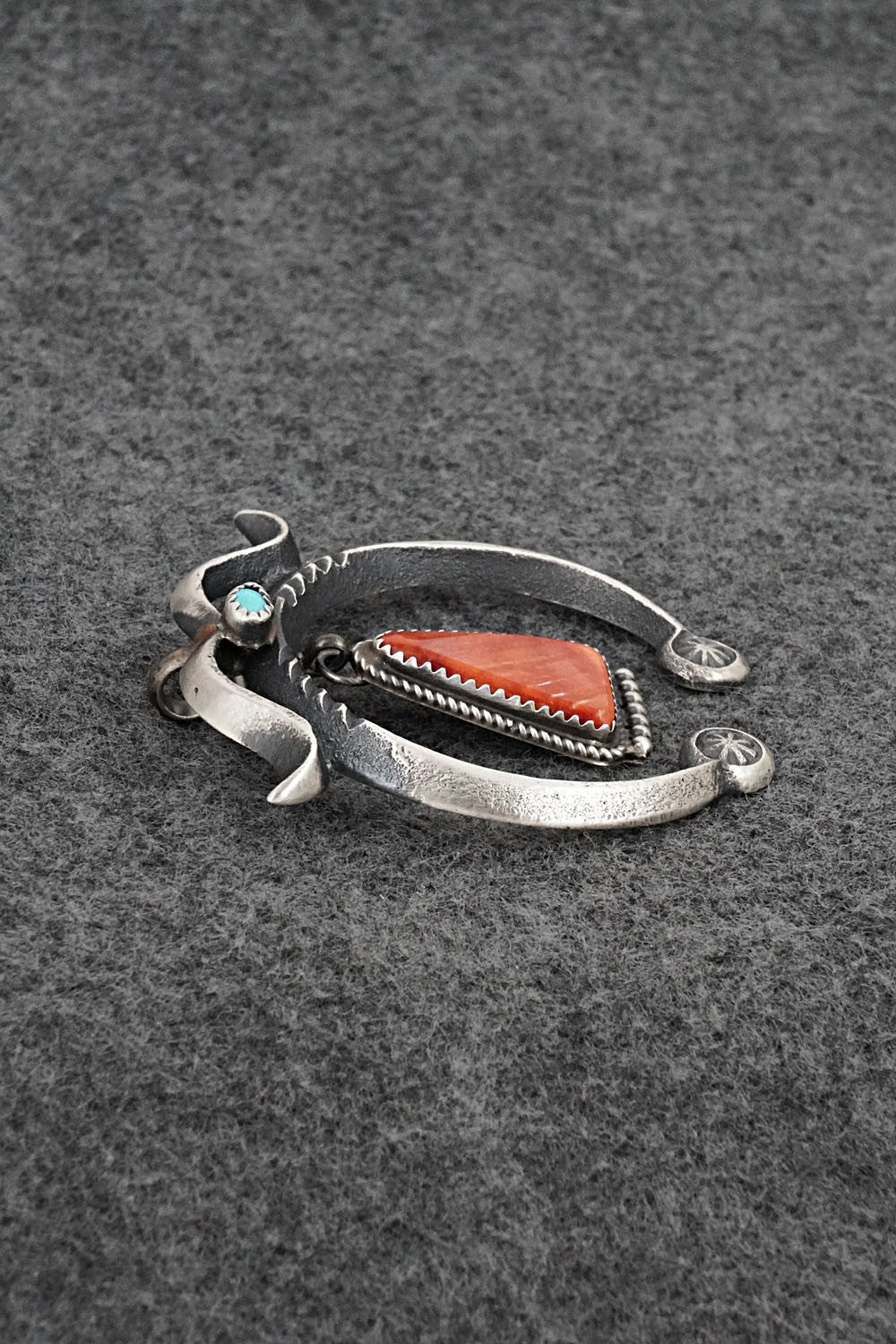 Spiny Oyster, Turquoise & Sterling Silver Pendant - Martha Cayatineto