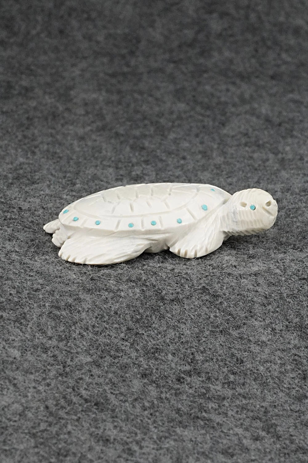 Turtle Zuni Fetish Carving - Adrian Cachini