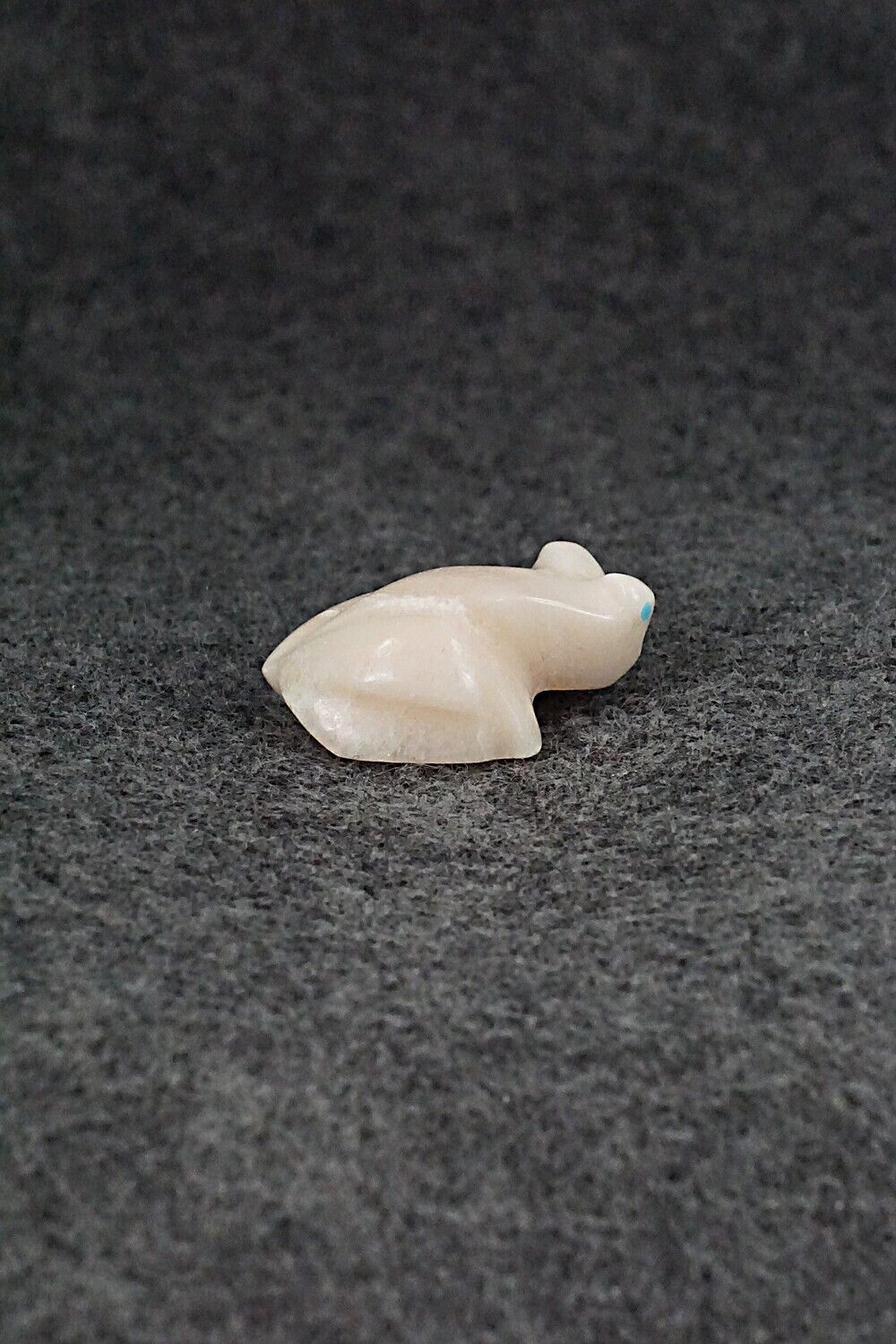 Frog Zuni Fetish Carving - Fred Weekoty