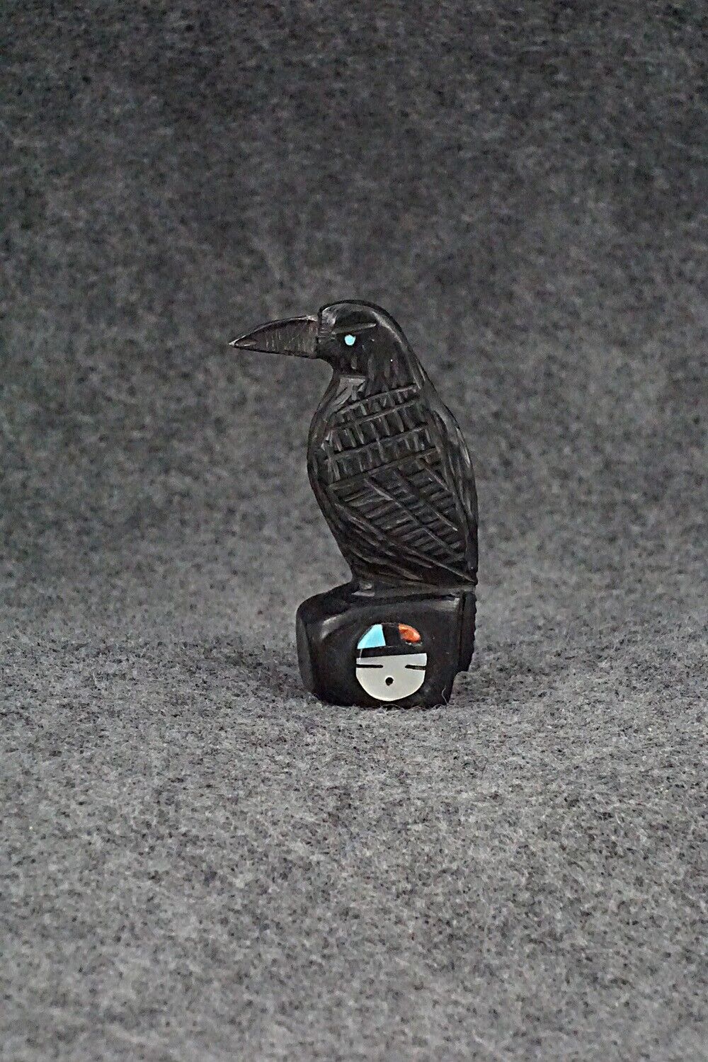 Crow Zuni Fetish Carving - Darrin Boone