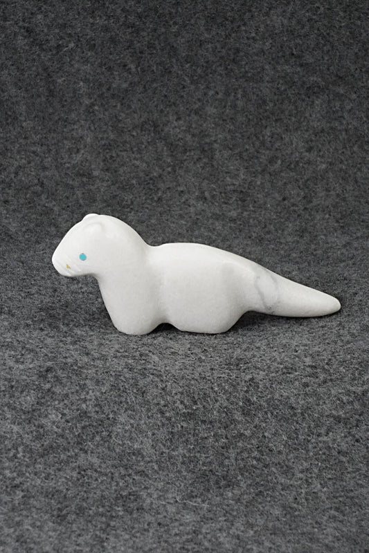 Otter Zuni Fetish Carving - Herbert Halate