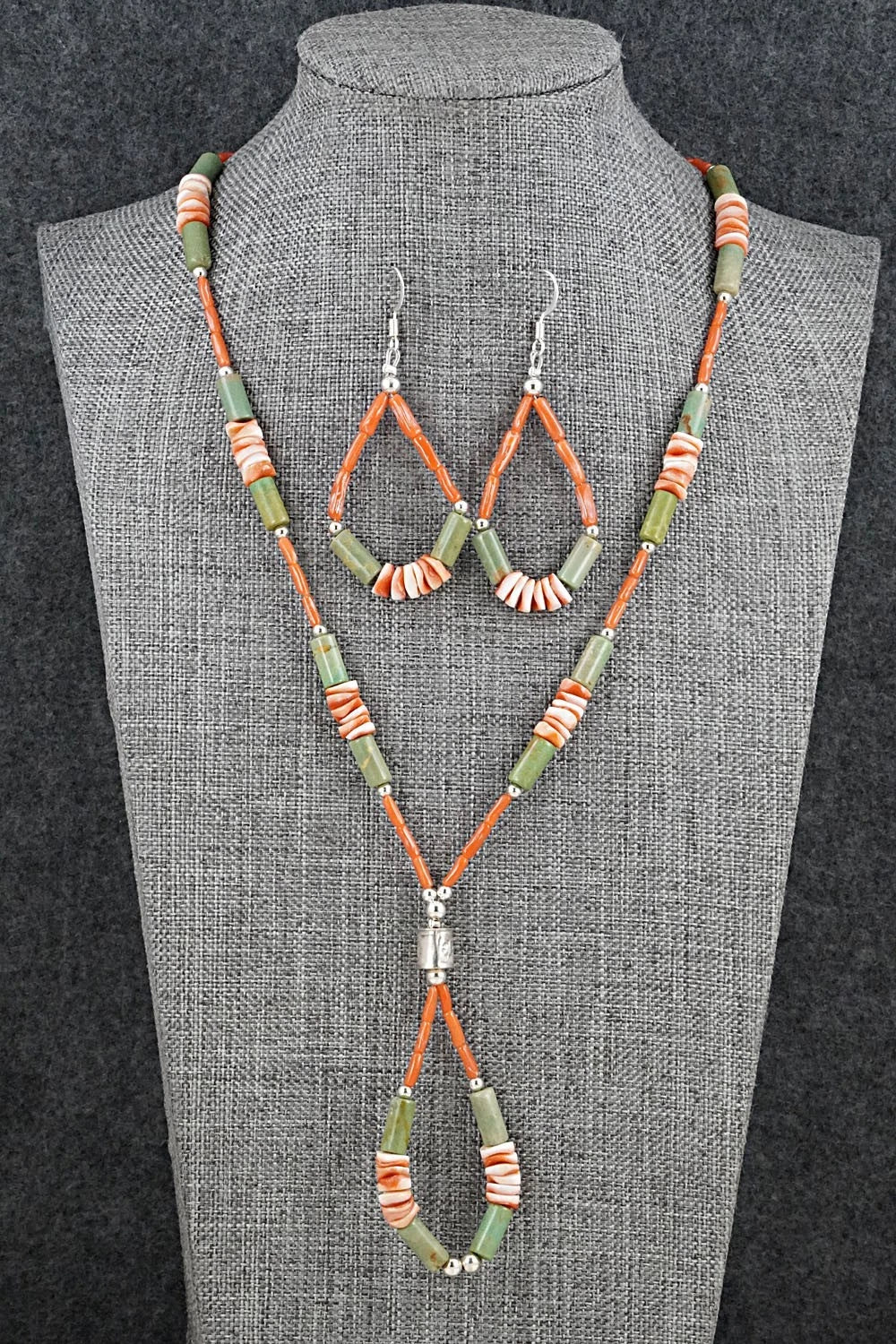 Spiny Oyster, Turquoise & Sterling Silver Necklace Set - Erika Brown