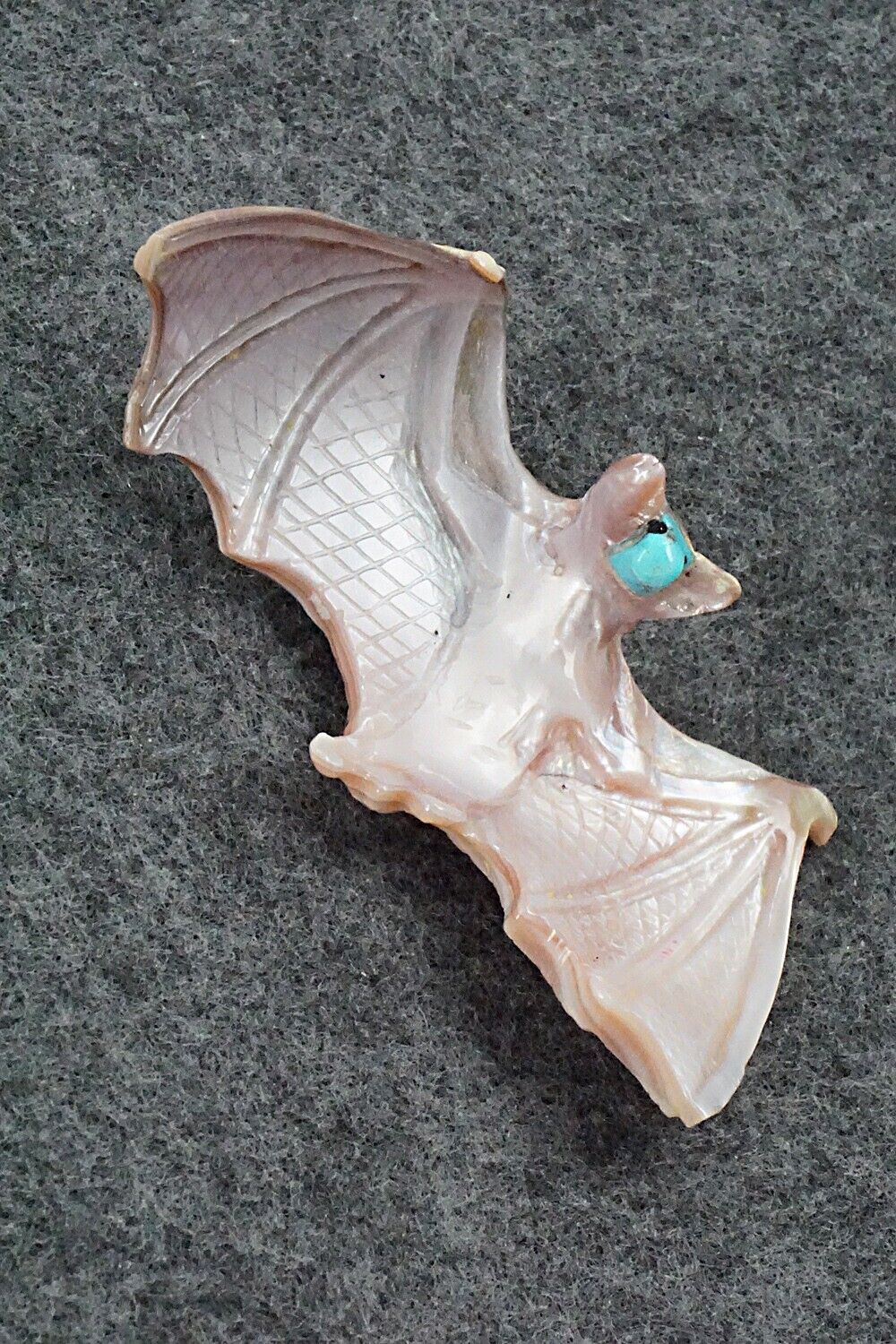 Bat Zuni Fetish Carving - Eric Lonjose
