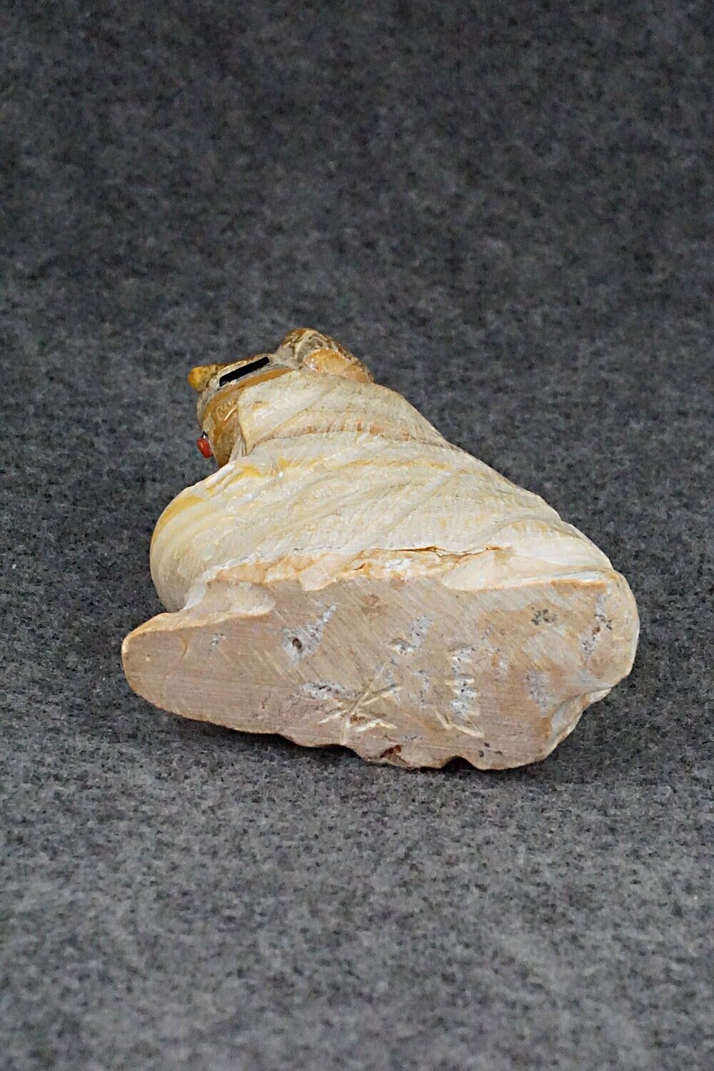 Corn Maiden Zuni Fetish Carving - Derrick Kaamasee