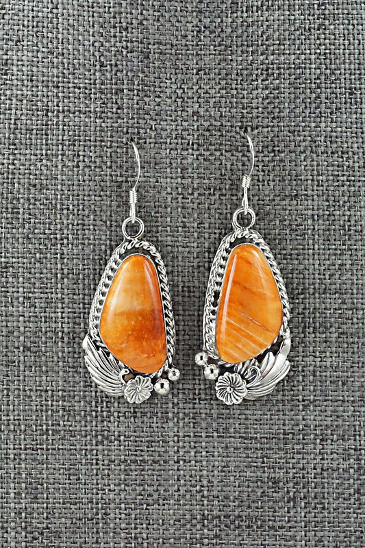 Spiny Oyster & Sterling Silver Earrings - Fannie Platero