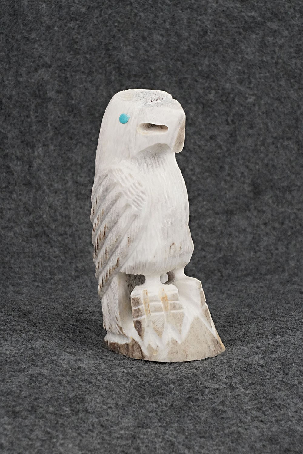 Eagle Zuni Fetish Carving - Garrick Weeka