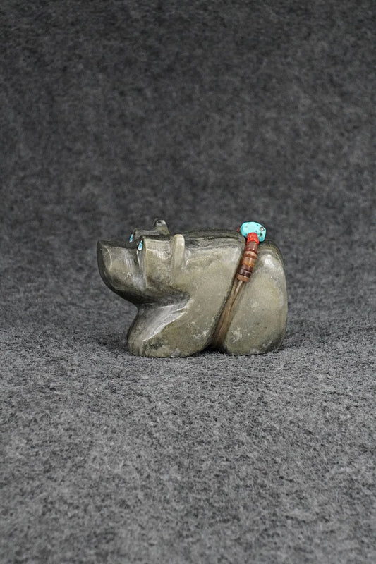 Bear Zuni Fetish Carving - Benina Kallestewa