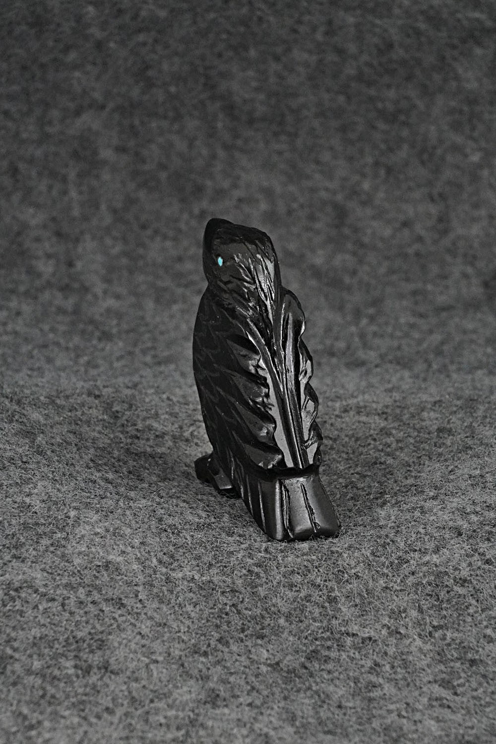 Crow Zuni Fetish Carving - Tony Mackel