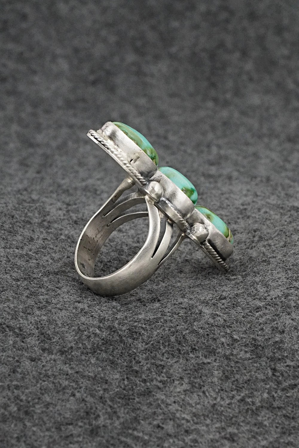 Turquoise & Sterling Silver Ring - Bobby Johnson - Size 9