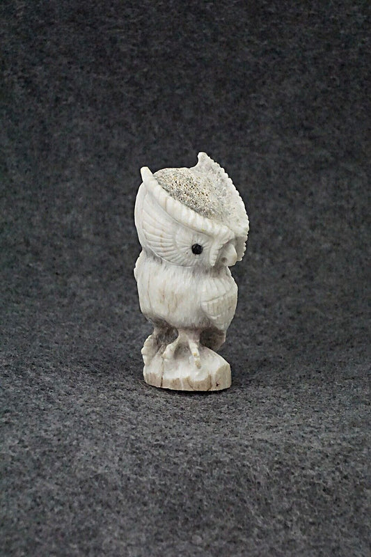 Owl Zuni Fetish Carving - Chris Peina