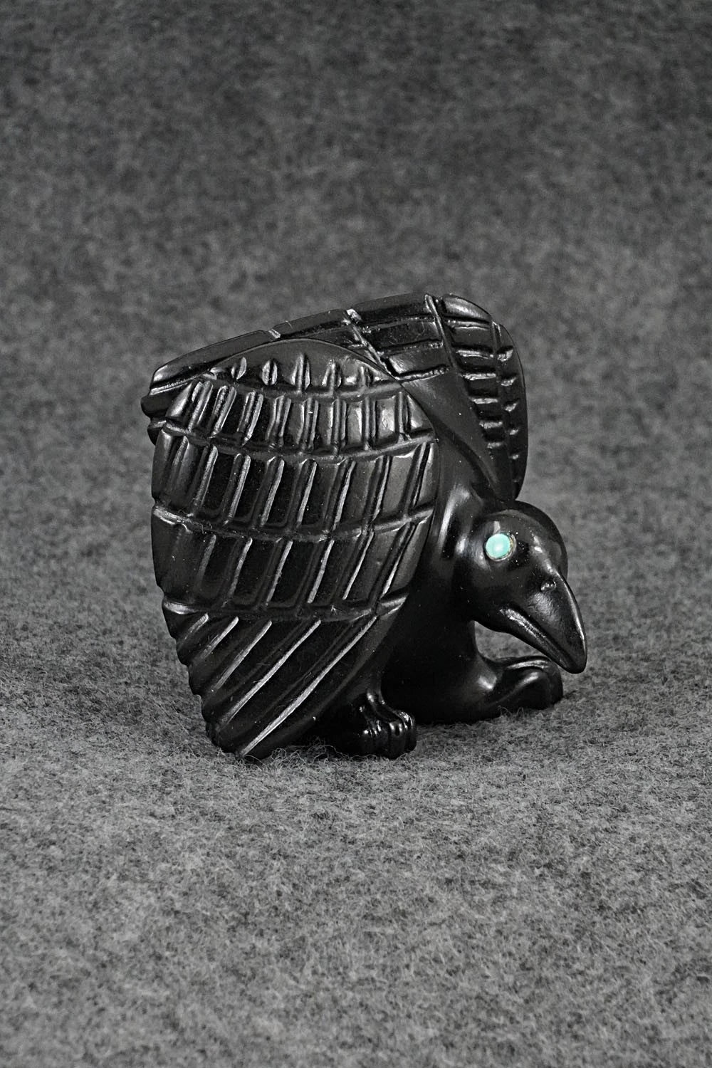 Eagle Zuni Fetish Carving - Albert Eustace