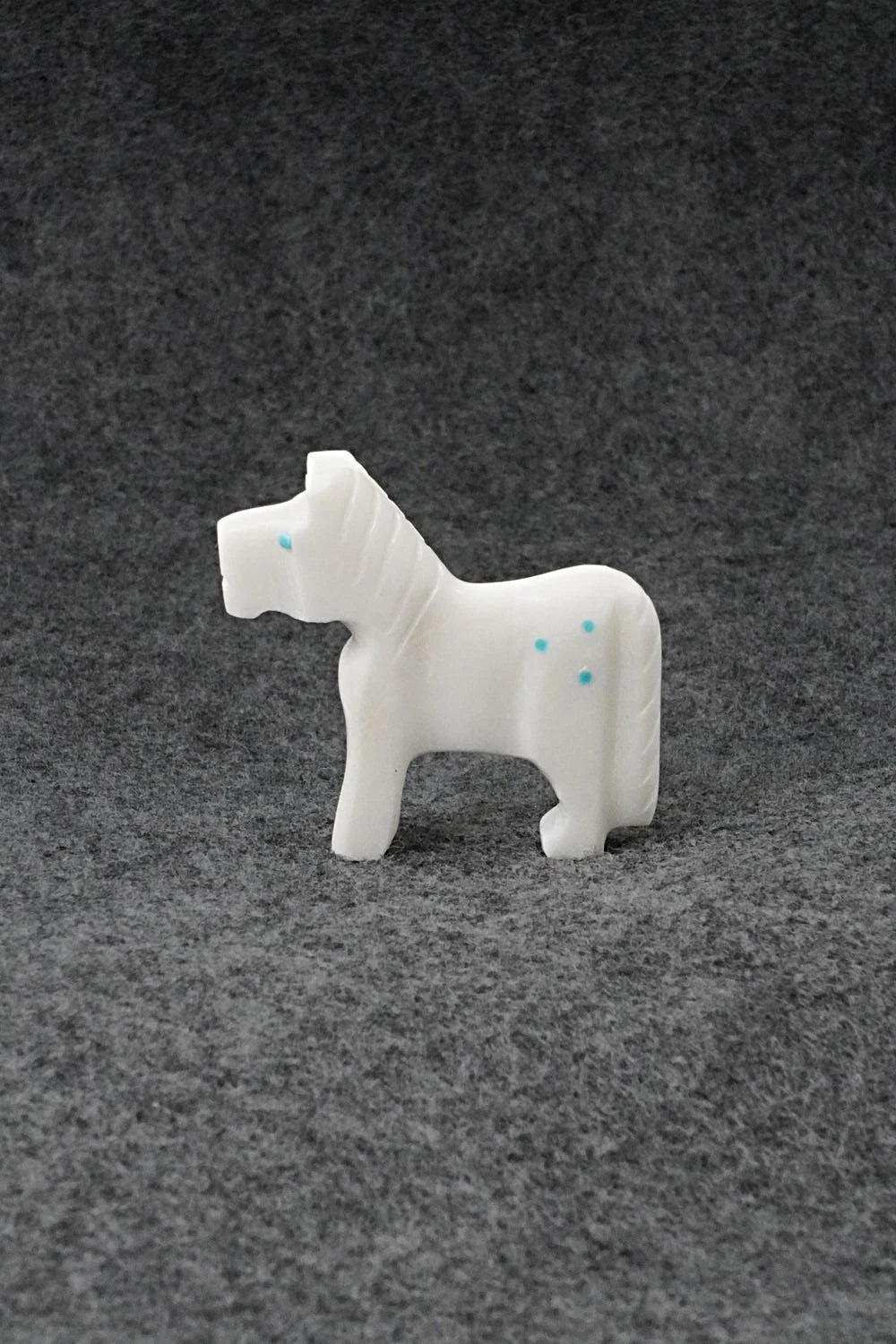 Horse Zuni Fetish Carving - Todd Etsate