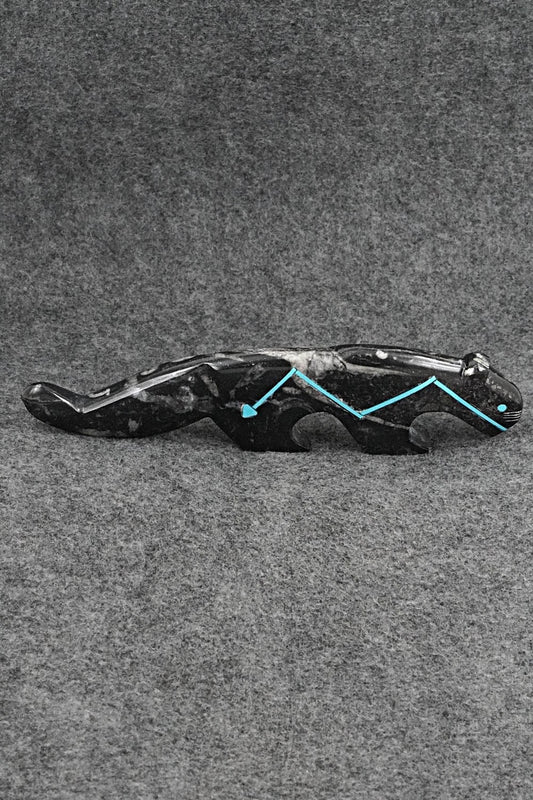 Mountain Lion Zuni Fetish Carving - Kenric Laiwakete