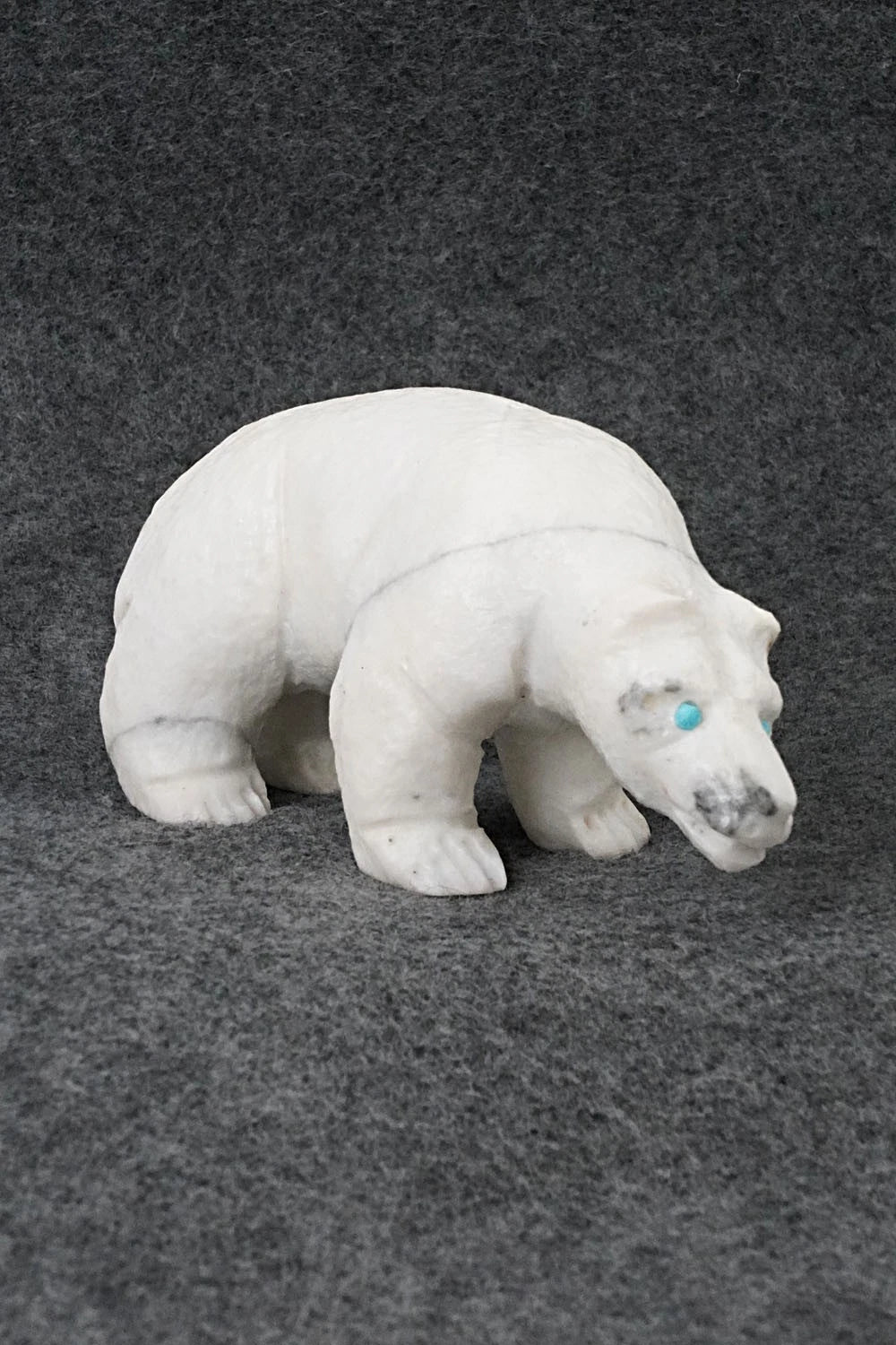 Bear Zuni Fetish Carving - Herbert Him