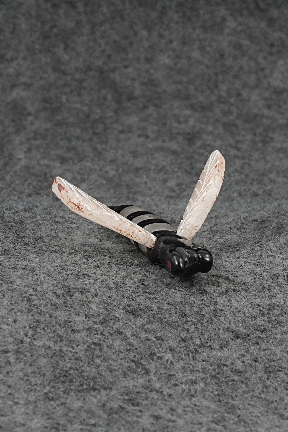 Bee Zuni Fetish Carving - Justin Red Elk