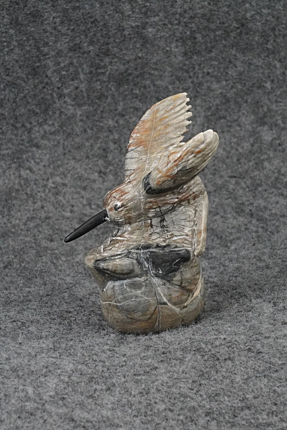 Hummingbird Zuni Fetish Carving - Carlton Camasona