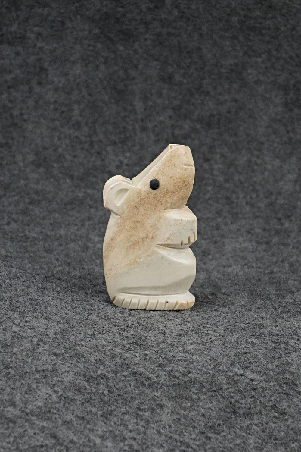 Mouse Zuni Fetish Carving - Cody Chavez