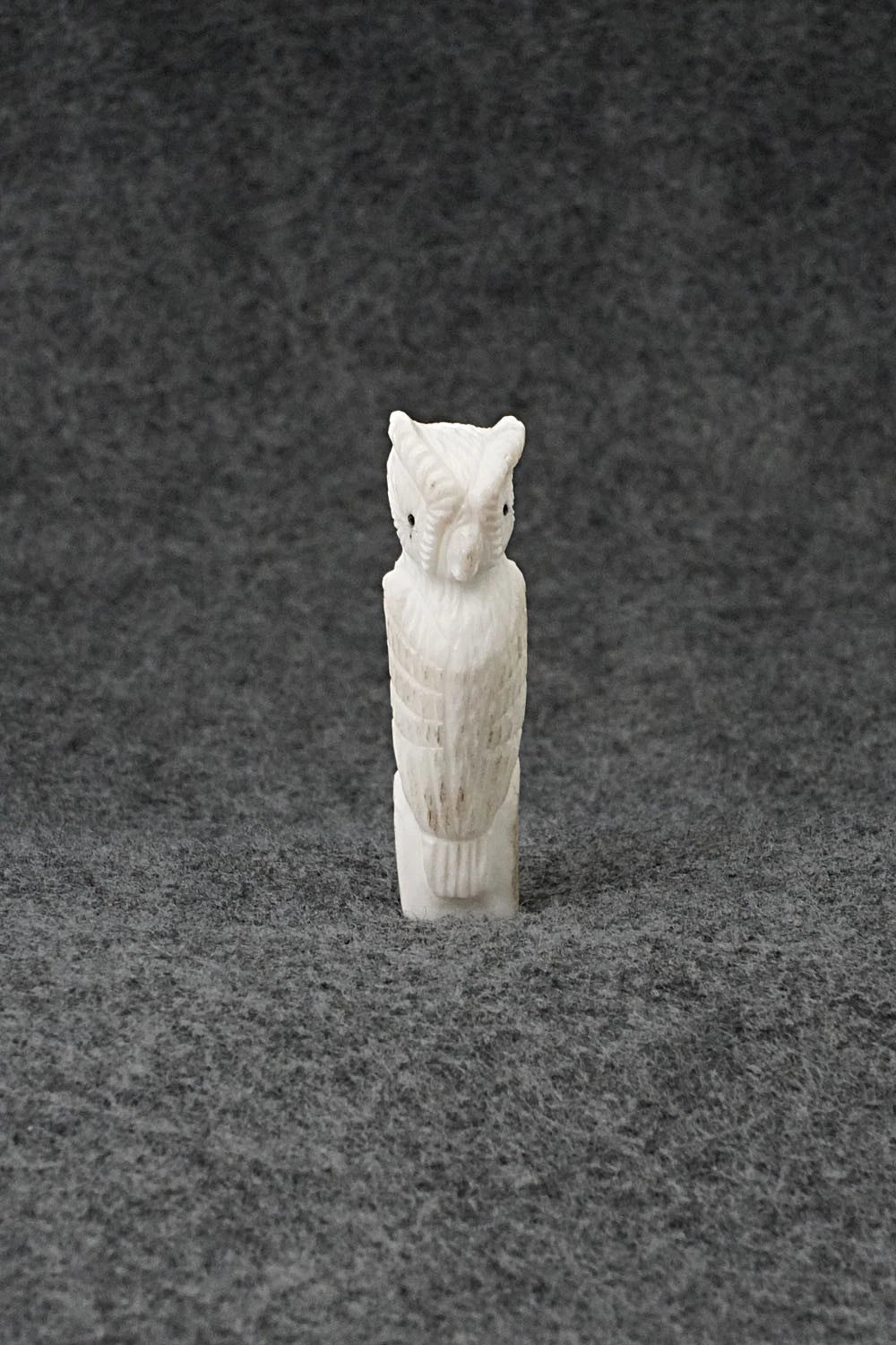 Owl Zuni Fetish Carving - Chris Peina