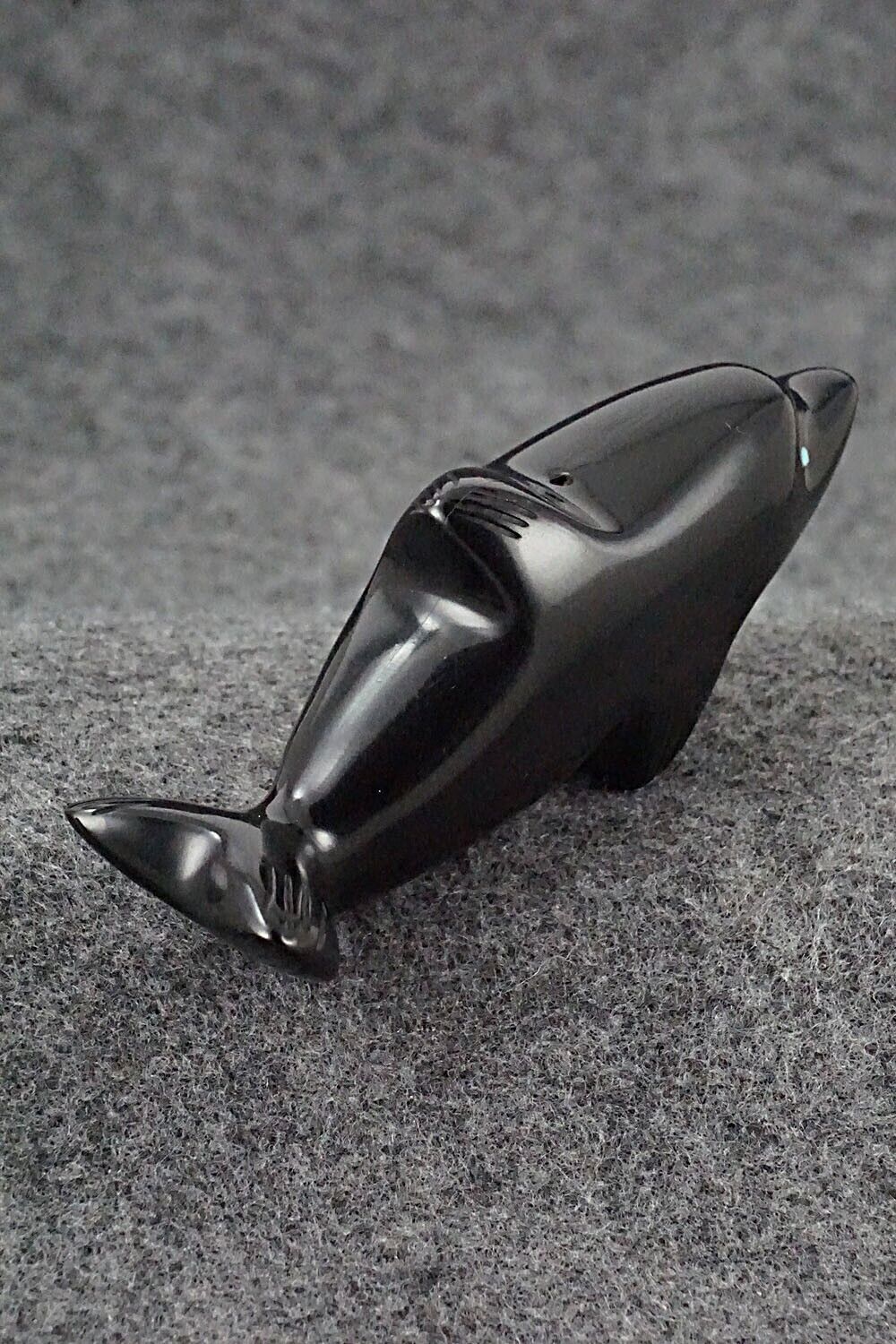 Dolphin Zuni Fetish Carving - Herbert Halate