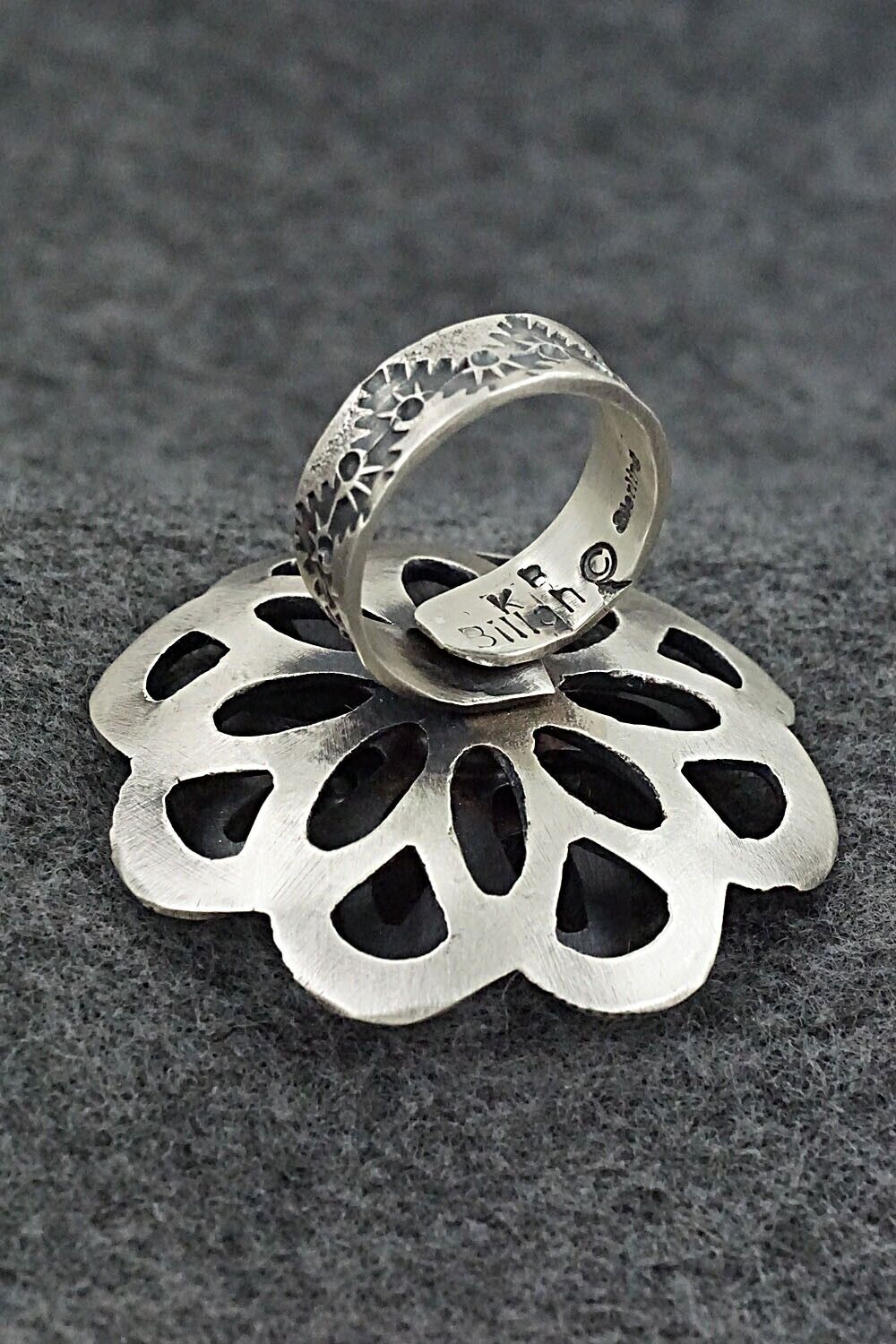 Pink Conch Shell & Sterling Silver Ring - Kevin Billah - Size 8 (Adj)